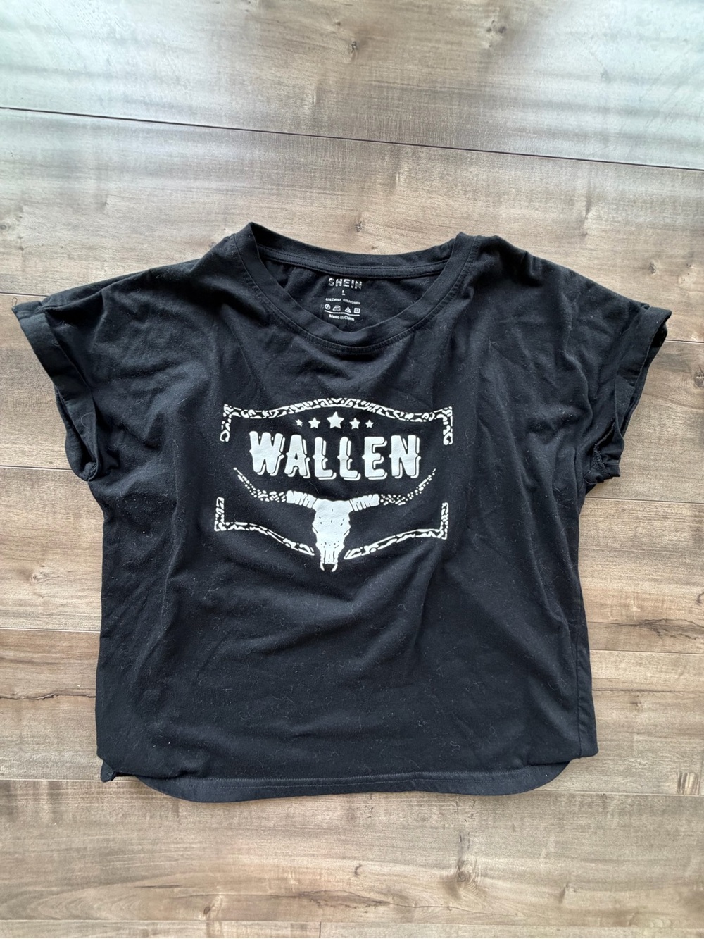 SHEIN Black Graphic Crop Tee with White Steer Skull